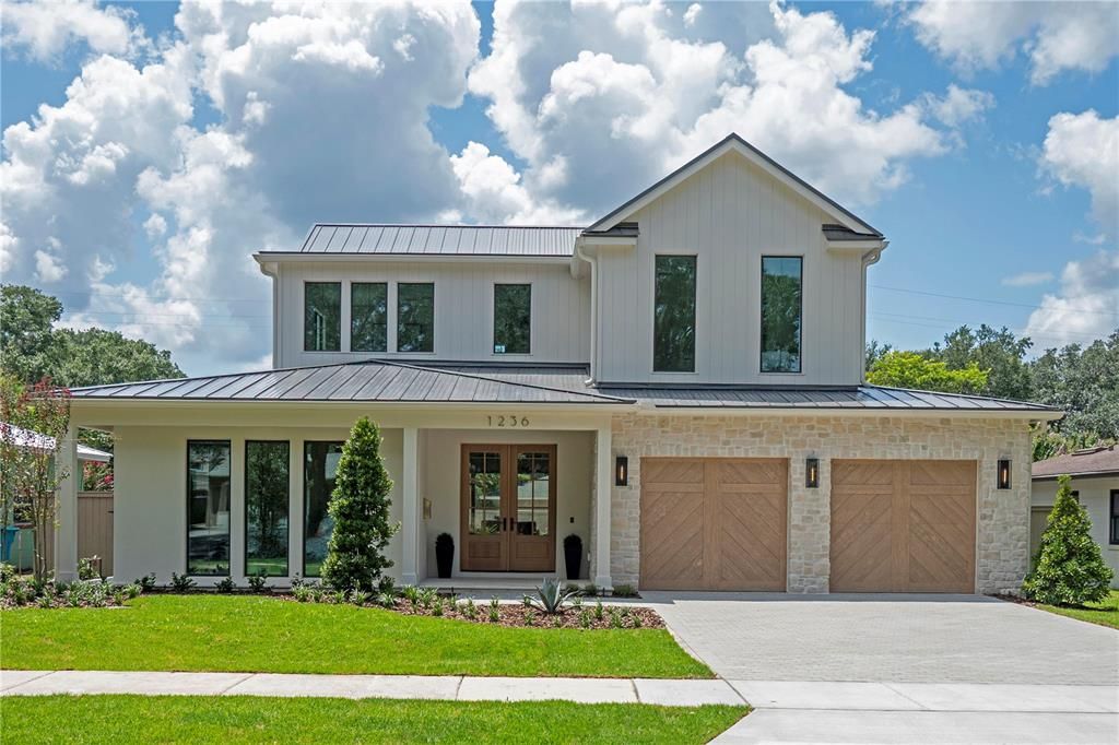 For Sale: $2,950,000 (5 beds, 5 baths, 3501 Square Feet)