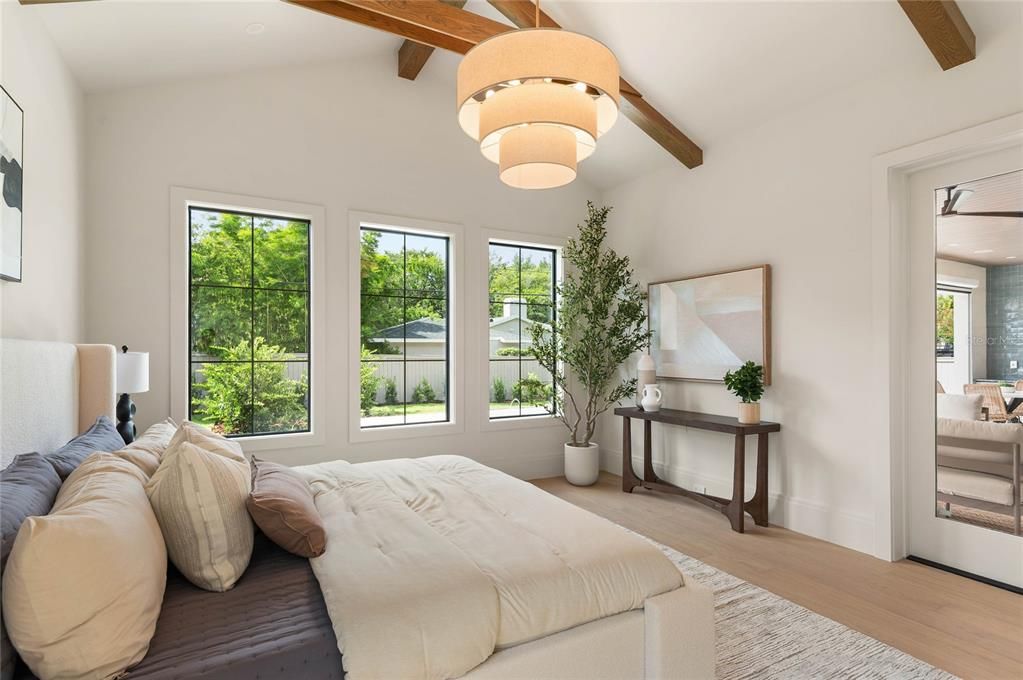 For Sale: $2,950,000 (5 beds, 5 baths, 3501 Square Feet)