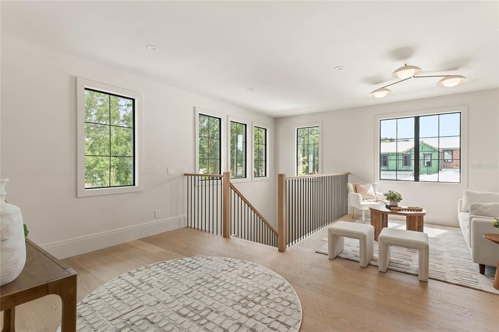 For Sale: $2,950,000 (5 beds, 5 baths, 3501 Square Feet)