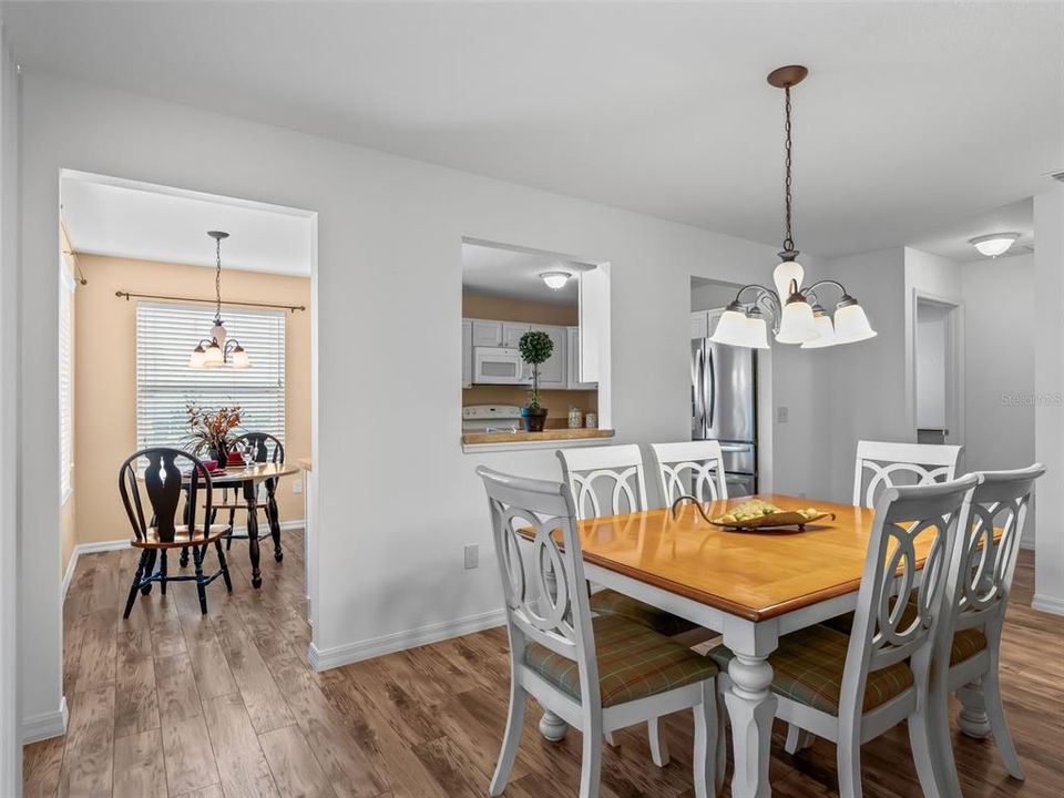 For Sale: $375,000 (3 beds, 2 baths, 1488 Square Feet)