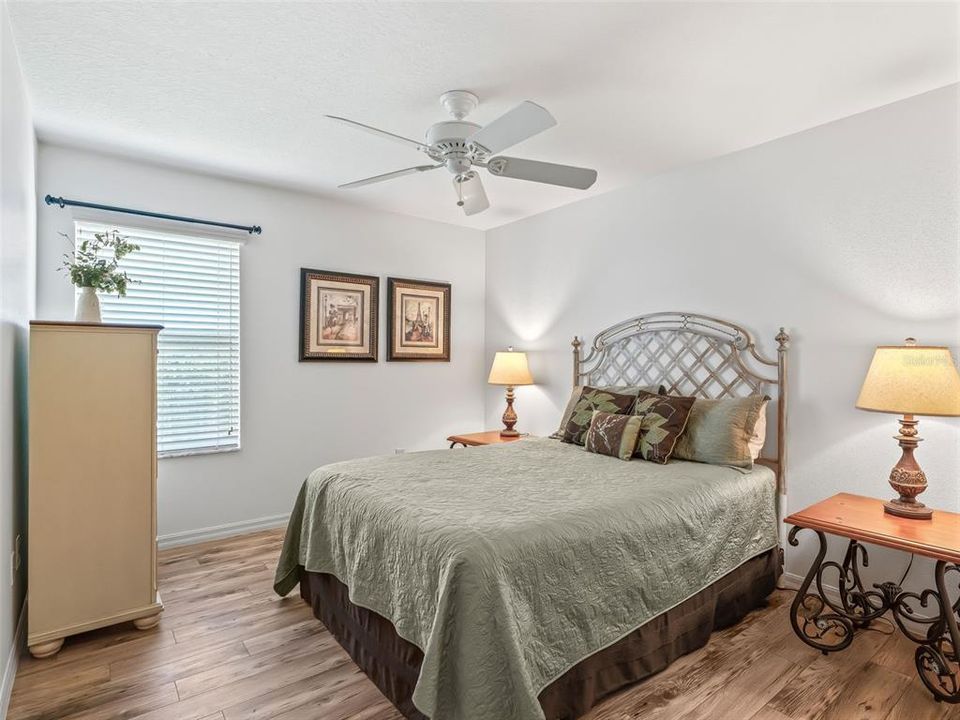 For Sale: $375,000 (3 beds, 2 baths, 1488 Square Feet)