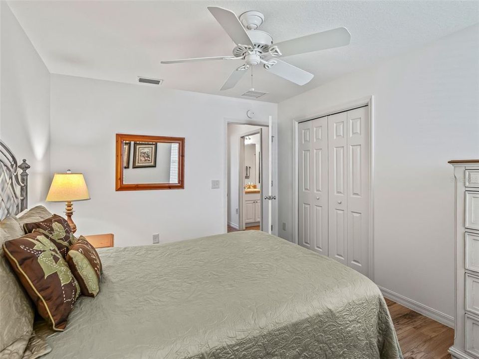 For Sale: $375,000 (3 beds, 2 baths, 1488 Square Feet)