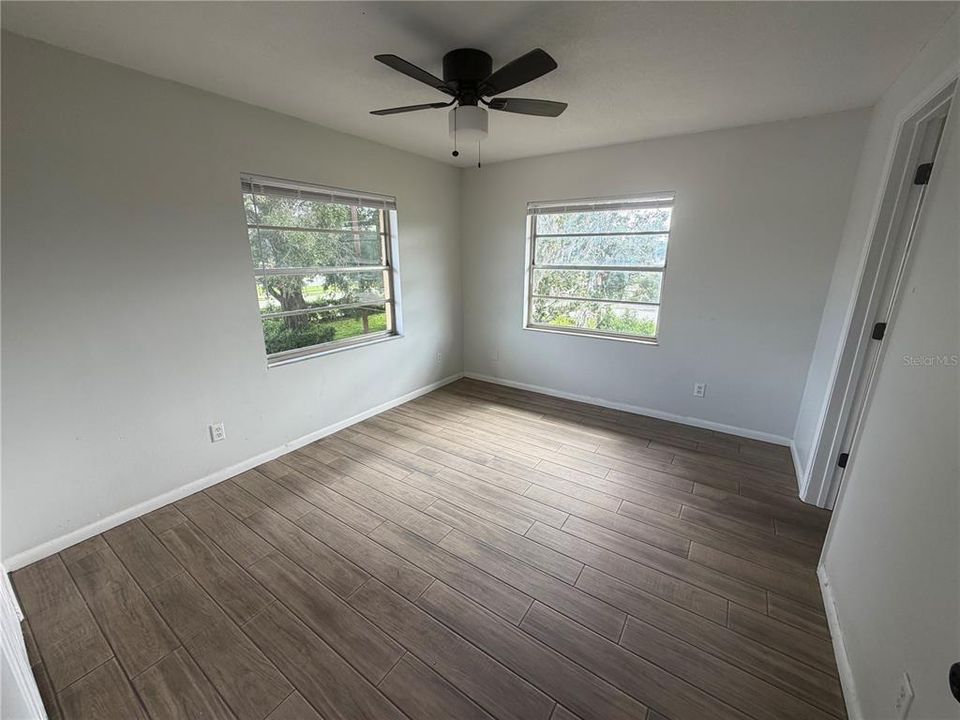 For Rent: $1,100 (1 beds, 1 baths, 700 Square Feet)