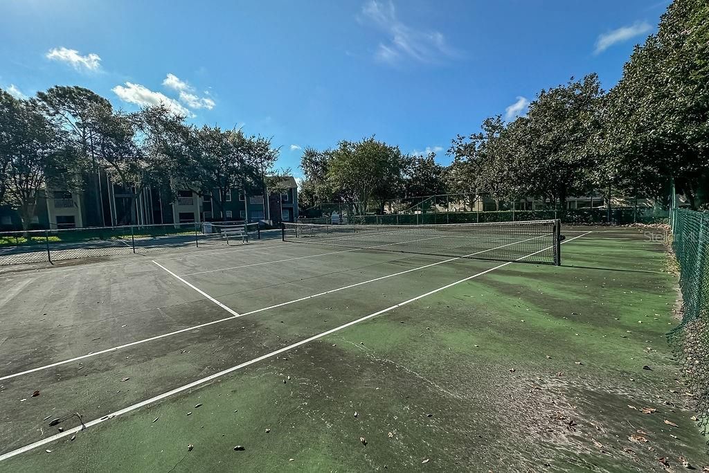 For Rent: $2,200 (3 beds, 2 baths, 1333 Square Feet)