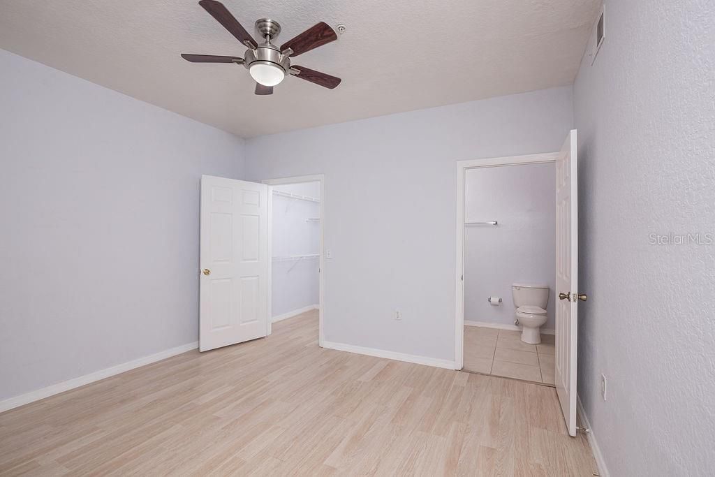 For Rent: $2,200 (3 beds, 2 baths, 1333 Square Feet)