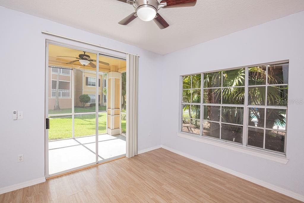 For Rent: $2,200 (3 beds, 2 baths, 1333 Square Feet)