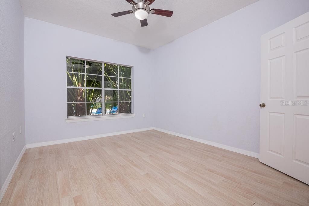 For Rent: $2,200 (3 beds, 2 baths, 1333 Square Feet)