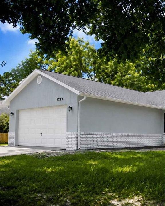 En Venta: $220,000 (3 camas, 2 baños, 1336 Pies cuadrados)