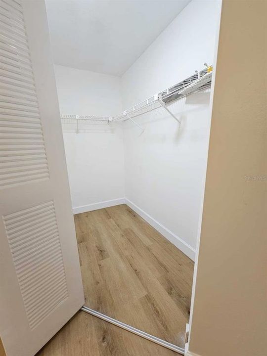 For Rent: $1,375 (1 beds, 1 baths, 674 Square Feet)