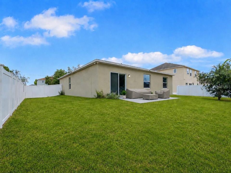 En Venta: $239,990 (3 camas, 2 baños, 1445 Pies cuadrados)