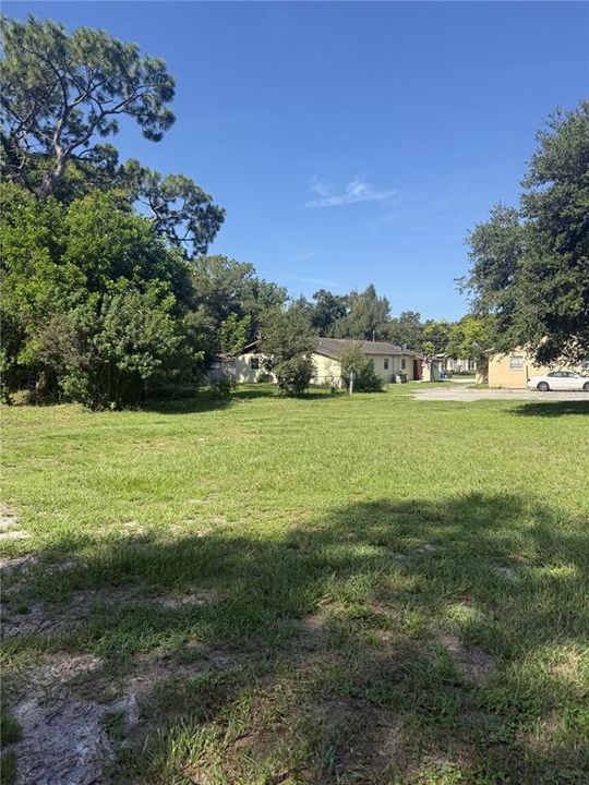 For Sale: $699,990 (7 beds, 0 baths, 2512 Square Feet)