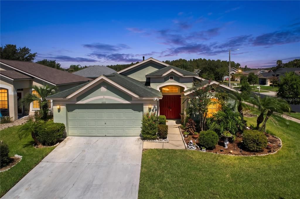 For Sale: $385,000 (3 beds, 2 baths, 1858 Square Feet)