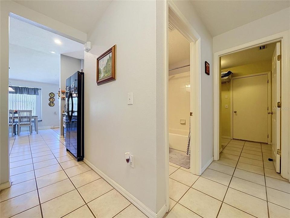 For Sale: $385,000 (3 beds, 2 baths, 1858 Square Feet)
