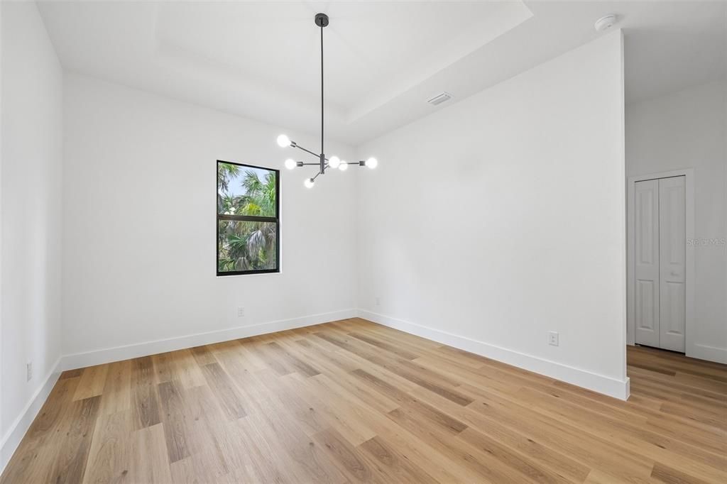 For Sale: $334,900 (3 beds, 2 baths, 1622 Square Feet)