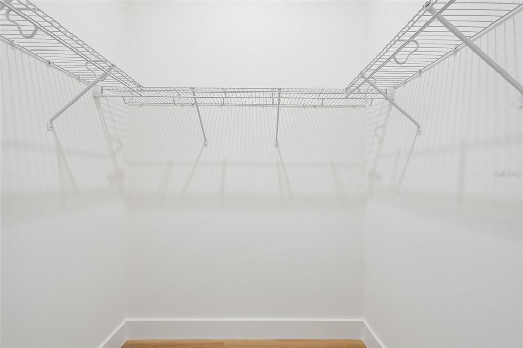 For Sale: $334,900 (3 beds, 2 baths, 1622 Square Feet)