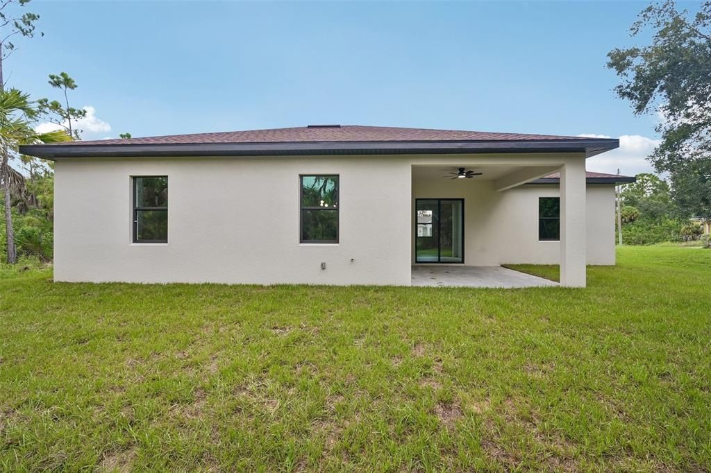 For Sale: $334,900 (3 beds, 2 baths, 1622 Square Feet)