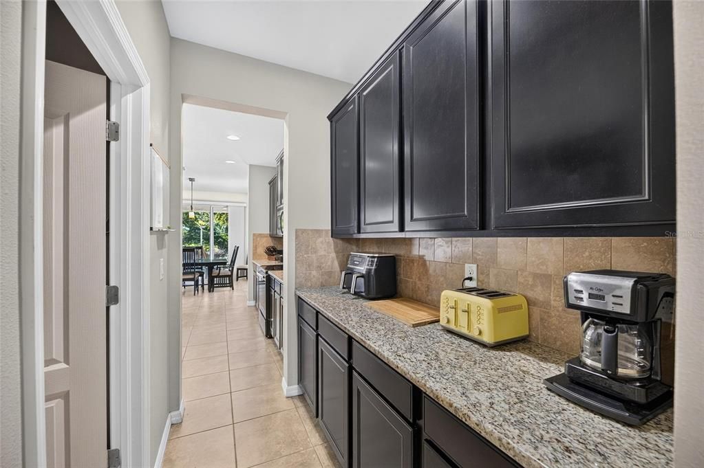 For Sale: $500,000 (4 beds, 3 baths, 3235 Square Feet)