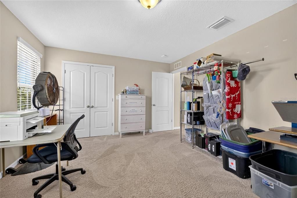 For Sale: $500,000 (4 beds, 3 baths, 3235 Square Feet)