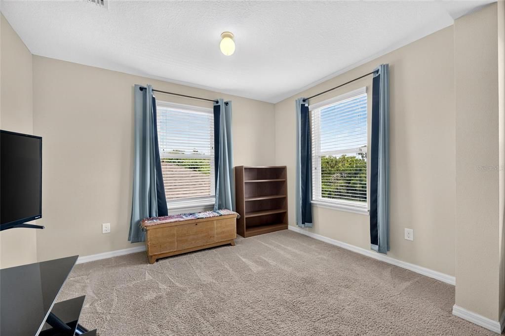 For Sale: $500,000 (4 beds, 3 baths, 3235 Square Feet)