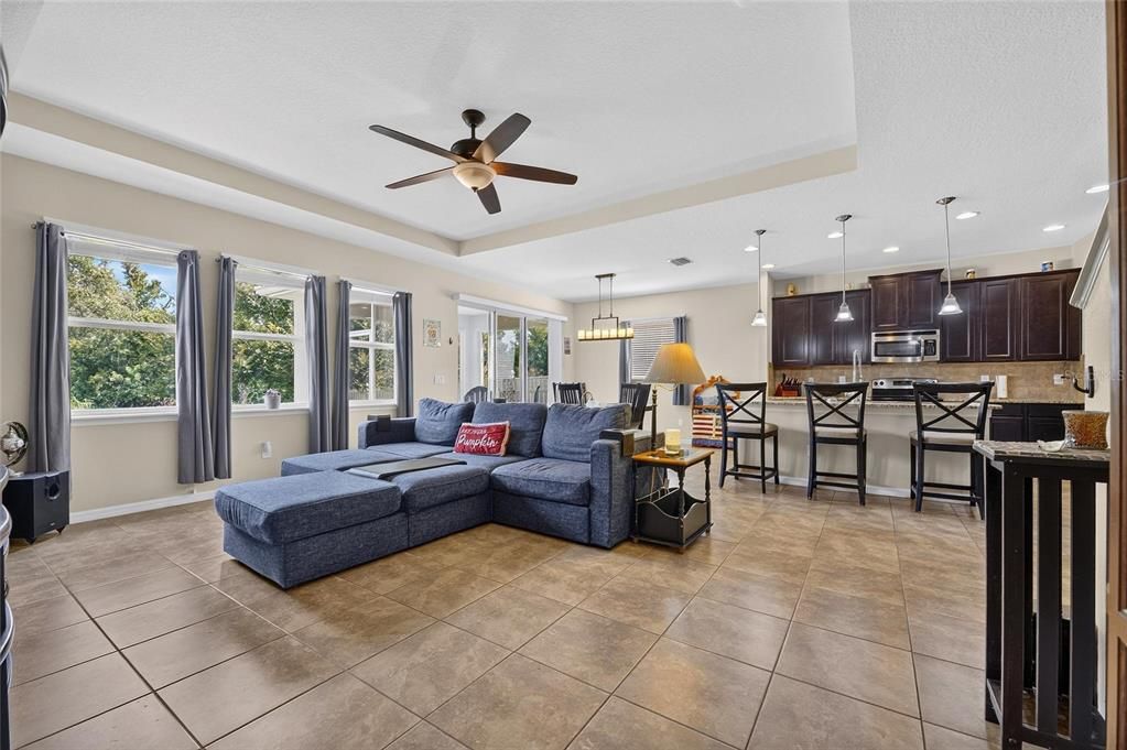 For Sale: $500,000 (4 beds, 3 baths, 3235 Square Feet)