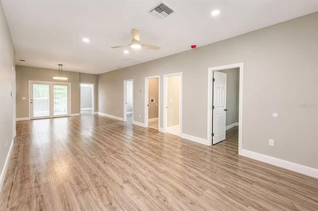 For Rent: $2,295 (3 beds, 2 baths, 1300 Square Feet)