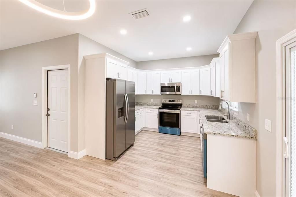 For Rent: $2,295 (3 beds, 2 baths, 1300 Square Feet)