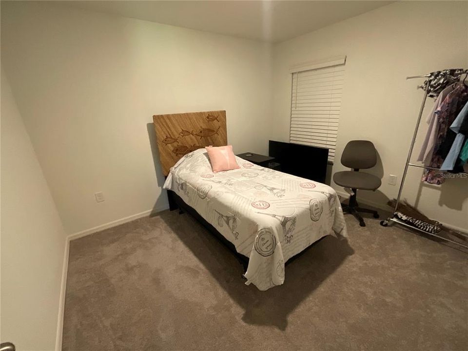 For Sale: $324,900 (3 beds, 2 baths, 1552 Square Feet)