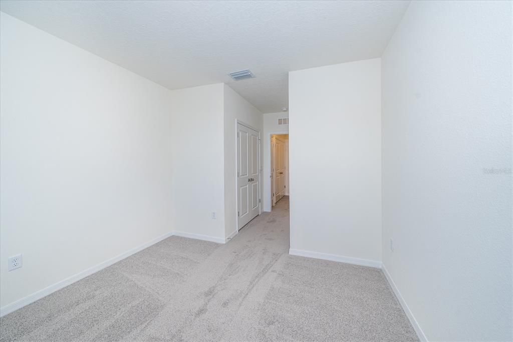 En Renta: $2,299 (3 camas, 2 baños, 1673 Pies cuadrados)