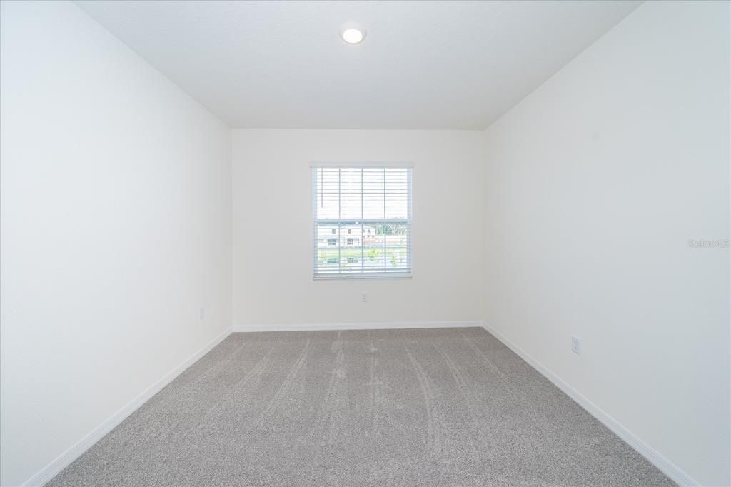 En Renta: $2,299 (3 camas, 2 baños, 1673 Pies cuadrados)