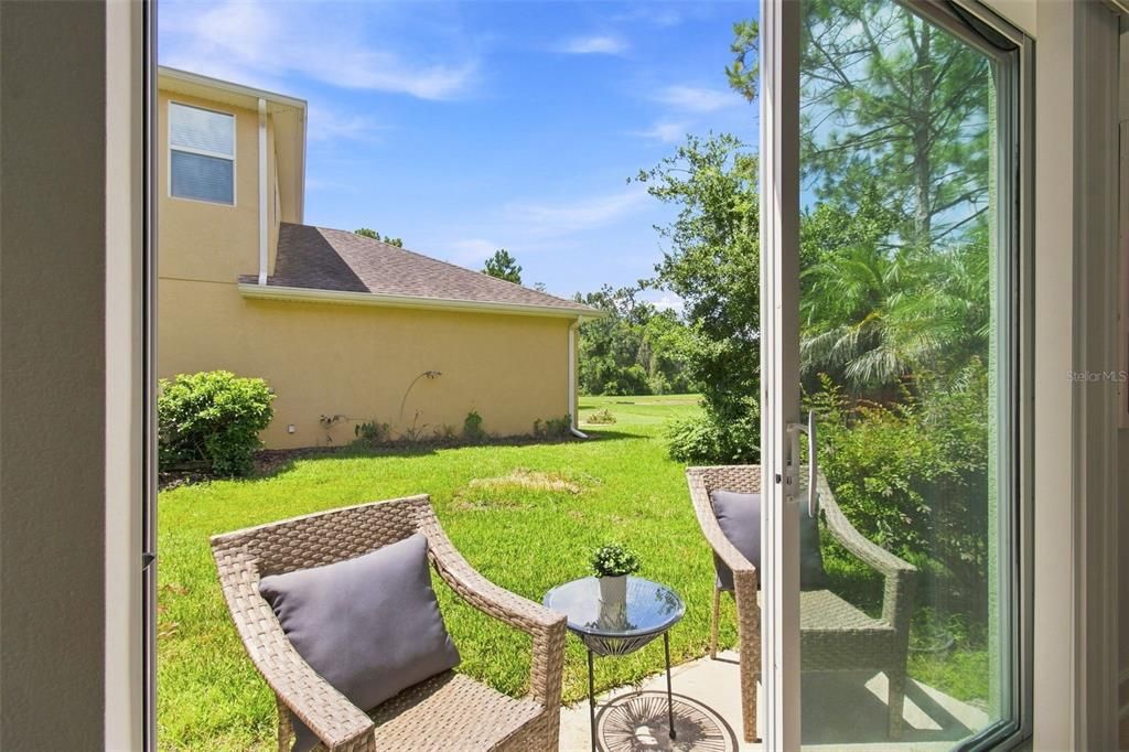 For Sale: $499,999 (3 beds, 3 baths, 2295 Square Feet)