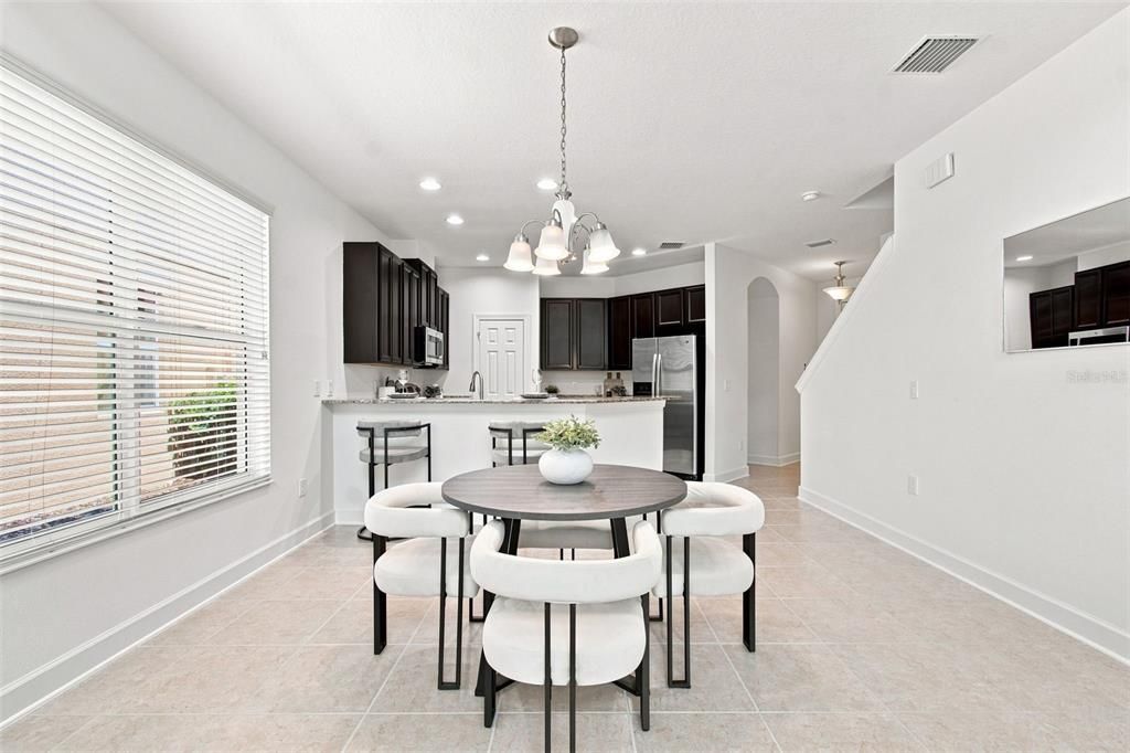 For Sale: $499,999 (3 beds, 3 baths, 2295 Square Feet)