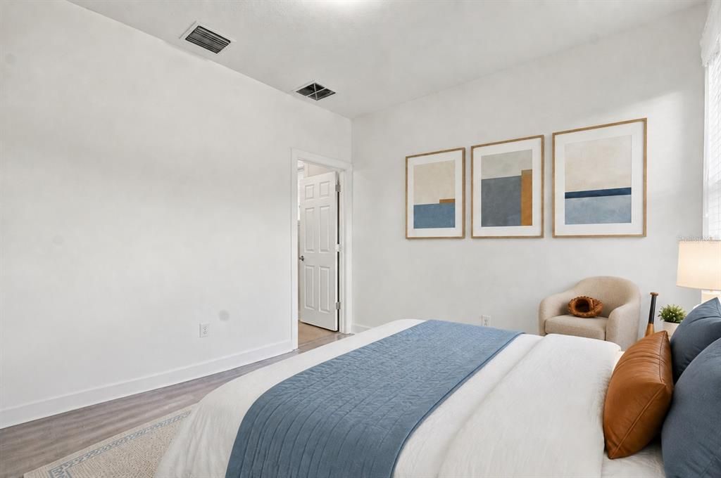 For Sale: $499,999 (3 beds, 3 baths, 2295 Square Feet)