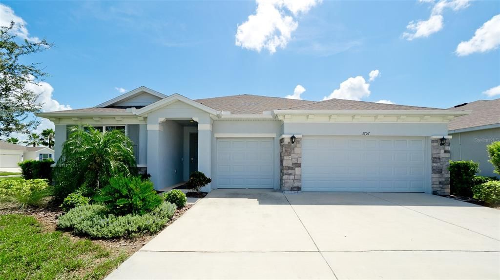 For Sale: $659,000 (4 beds, 3 baths, 2787 Square Feet)