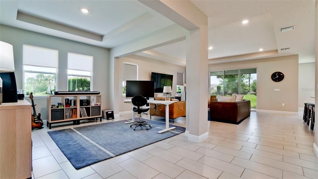 For Sale: $659,000 (4 beds, 3 baths, 2787 Square Feet)