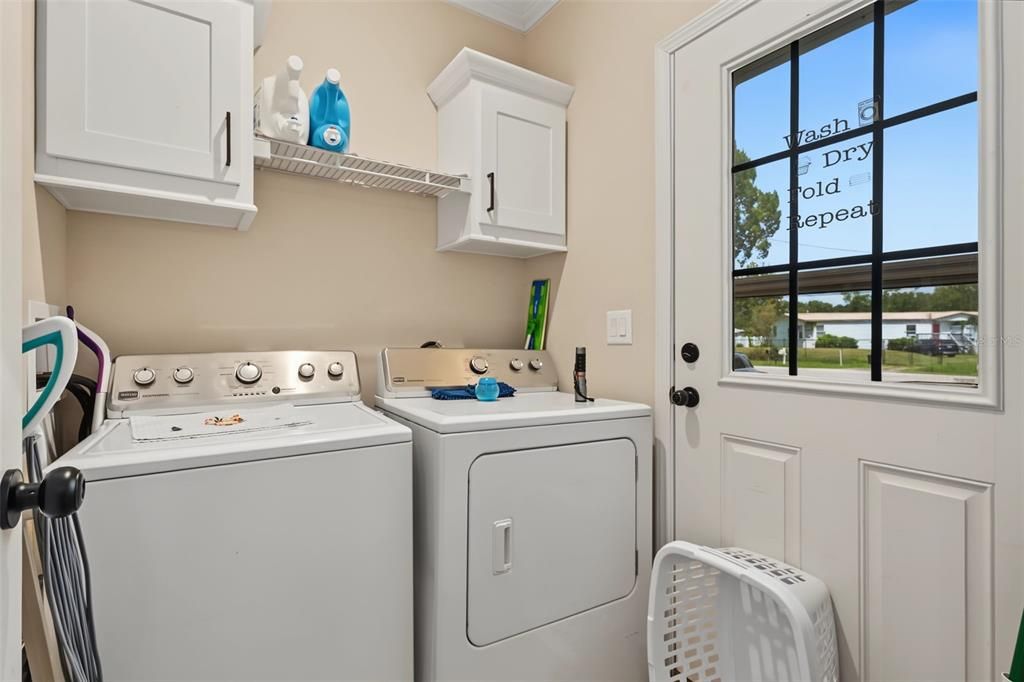 For Sale: $288,000 (3 beds, 2 baths, 1483 Square Feet)