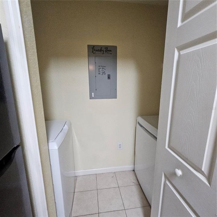 For Rent: $1,750 (2 beds, 2 baths, 1043 Square Feet)