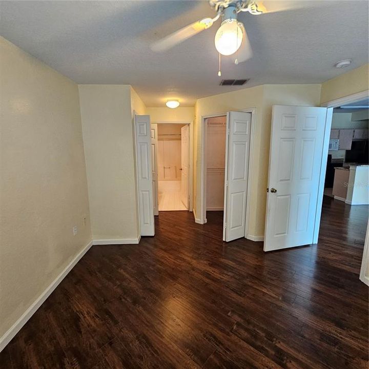 For Rent: $1,750 (2 beds, 2 baths, 1043 Square Feet)