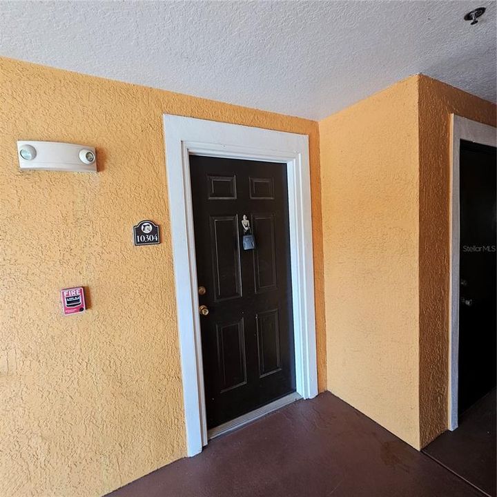 For Rent: $1,750 (2 beds, 2 baths, 1043 Square Feet)