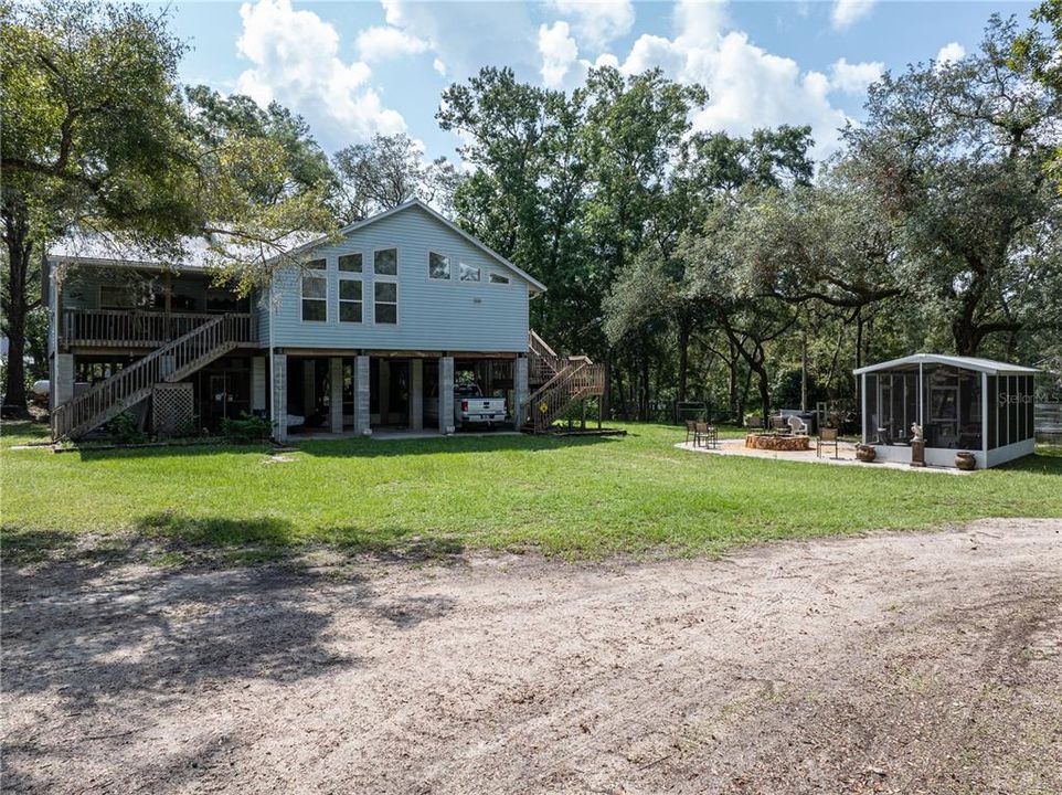 For Sale: $675,000 (4 beds, 2 baths, 2300 Square Feet)