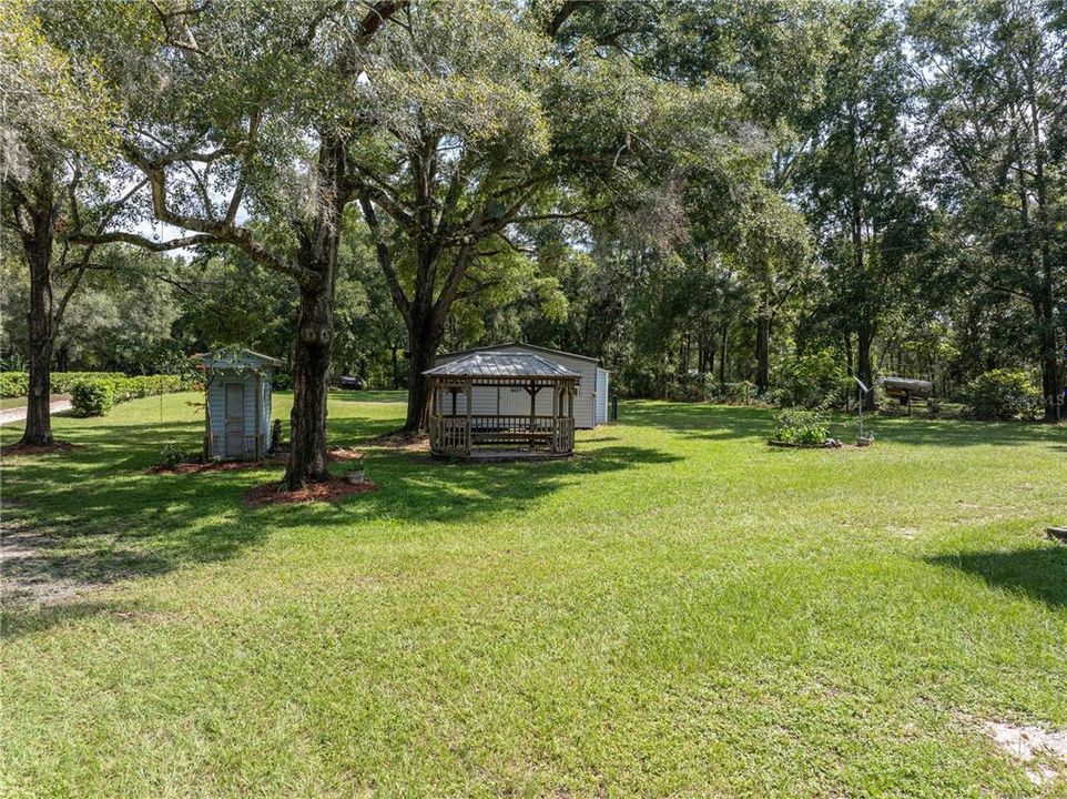 For Sale: $675,000 (4 beds, 2 baths, 2300 Square Feet)