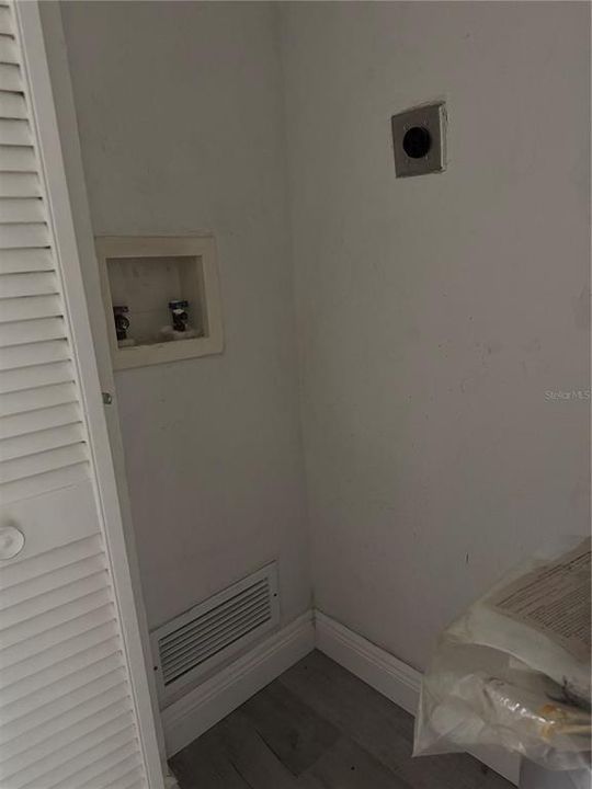 For Sale: $180,000 (2 beds, 2 baths, 1020 Square Feet)