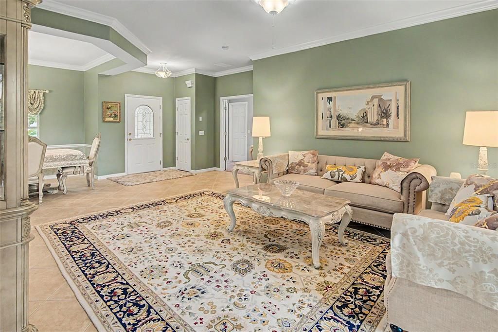На продажу: $399,000 (2 спален, 2 ванн, 2066 Квадратных фут)