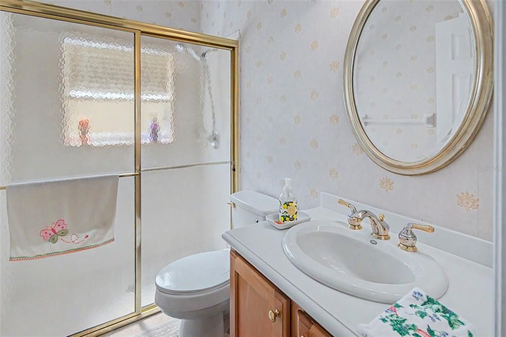 На продажу: $399,000 (2 спален, 2 ванн, 2066 Квадратных фут)