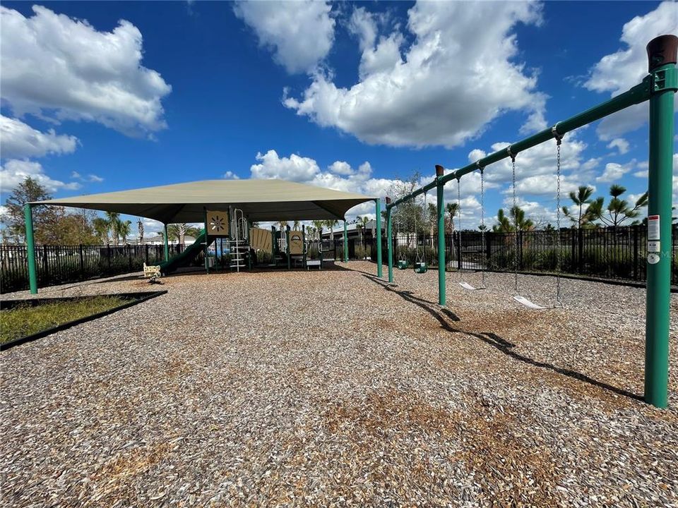 For Rent: $2,650 (4 beds, 2 baths, 1580 Square Feet)