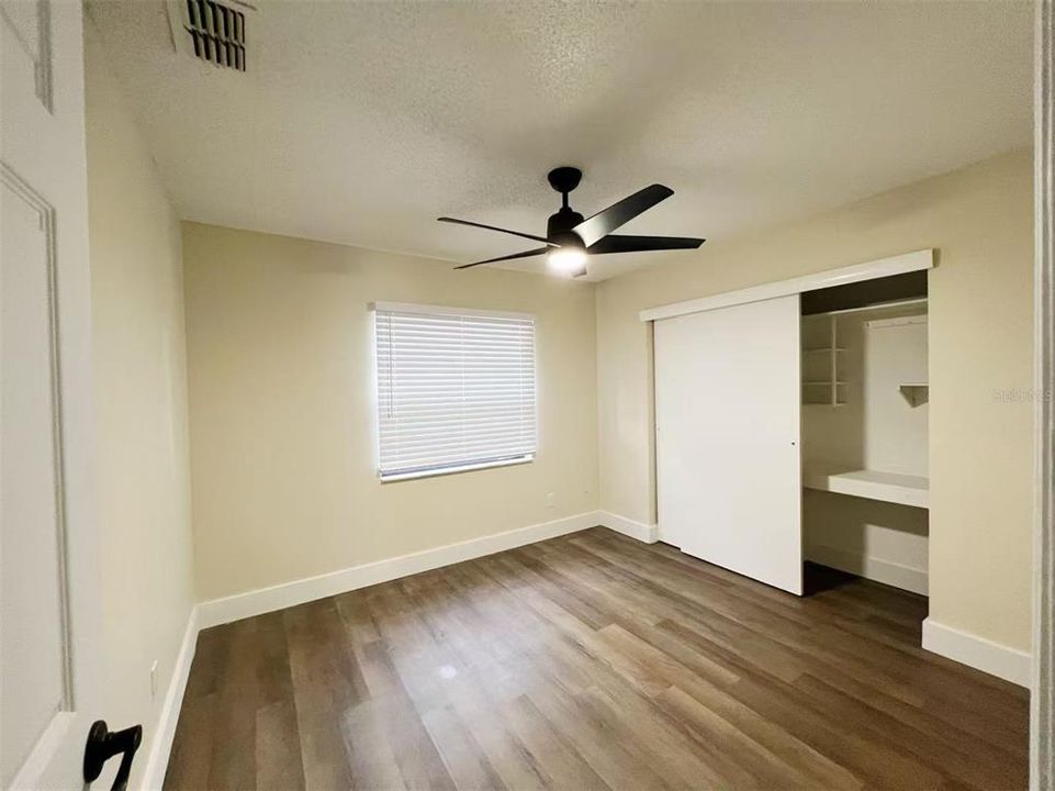 For Rent: $1,697 (2 beds, 1 baths, 729 Square Feet)