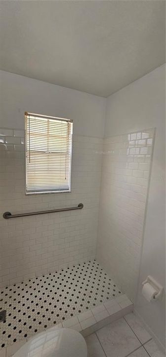 For Sale: $335,000 (3 beds, 2 baths, 1105 Square Feet)