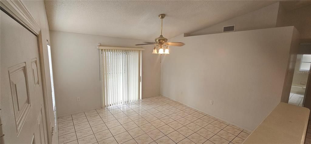 For Sale: $335,000 (3 beds, 2 baths, 1105 Square Feet)