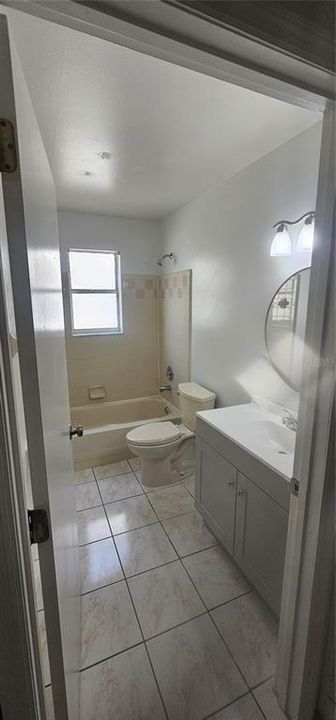 For Sale: $335,000 (3 beds, 2 baths, 1105 Square Feet)
