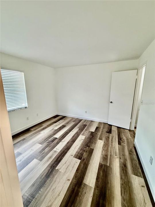 For Sale: $250,000 (3 beds, 2 baths, 1218 Square Feet)