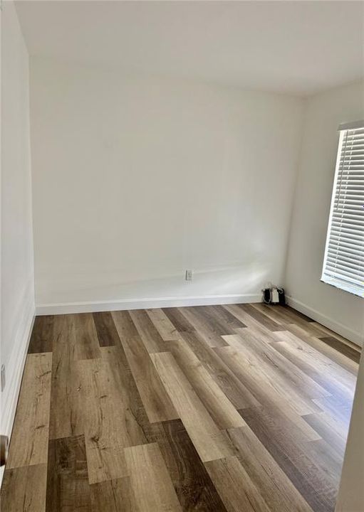 For Sale: $250,000 (3 beds, 2 baths, 1218 Square Feet)